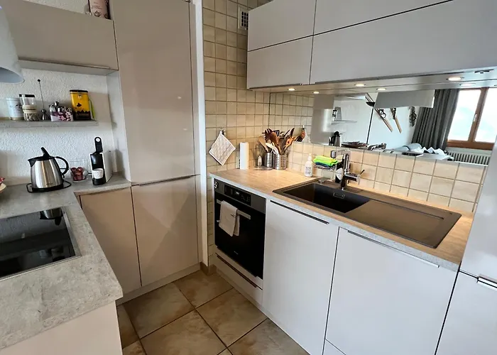 Cozy Medran In Out * 韦尔比耶